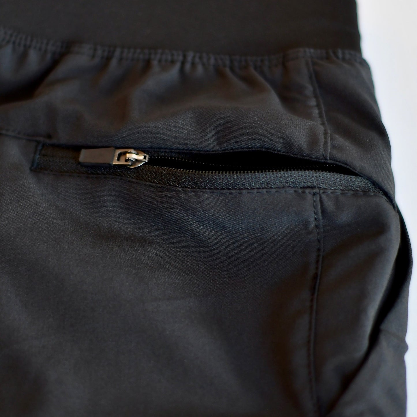 9" Men's Arena Short